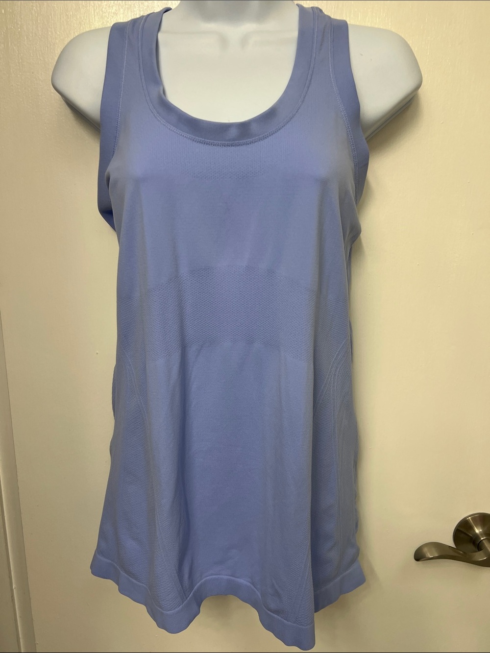 Athleta Momentum Tank, Periwinkle Blue, Size XL